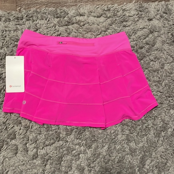 Size 8 Pow Pink Pace Rival Skirt NWT - Picture 2 of 5